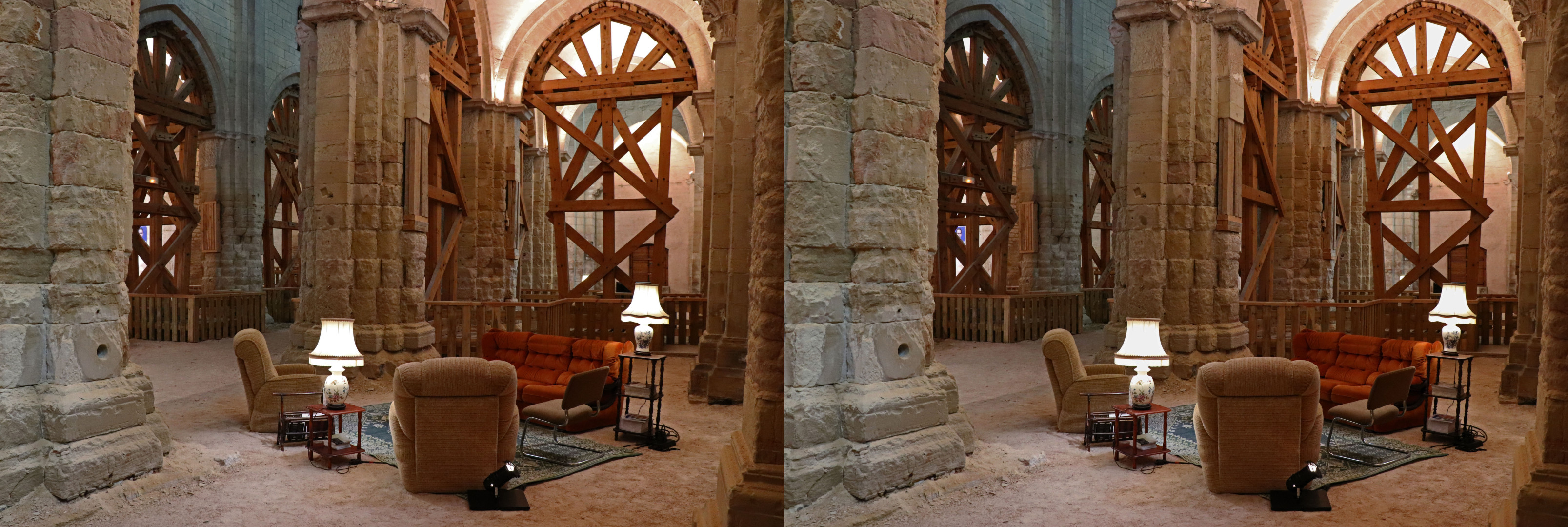 Église Saint-Philibert devenue lieu d'exposition
