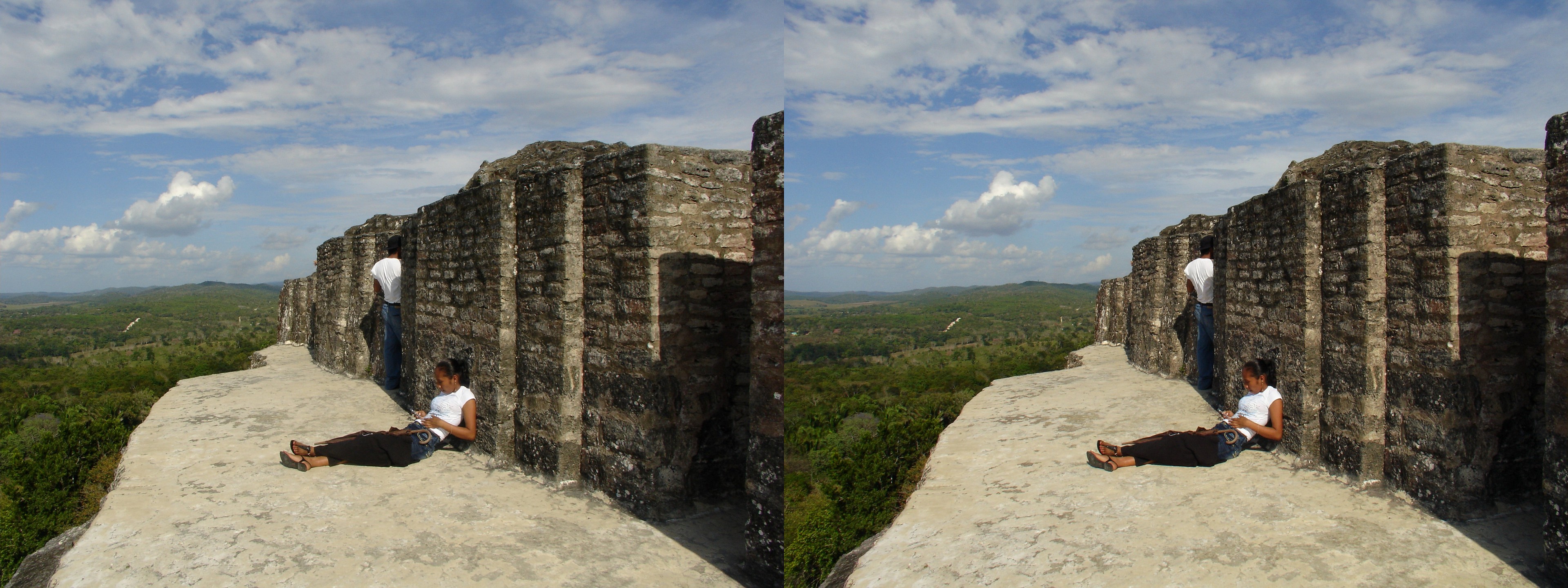 Site archéologique maya de Xunantunich, au sommet du temple El Castillo