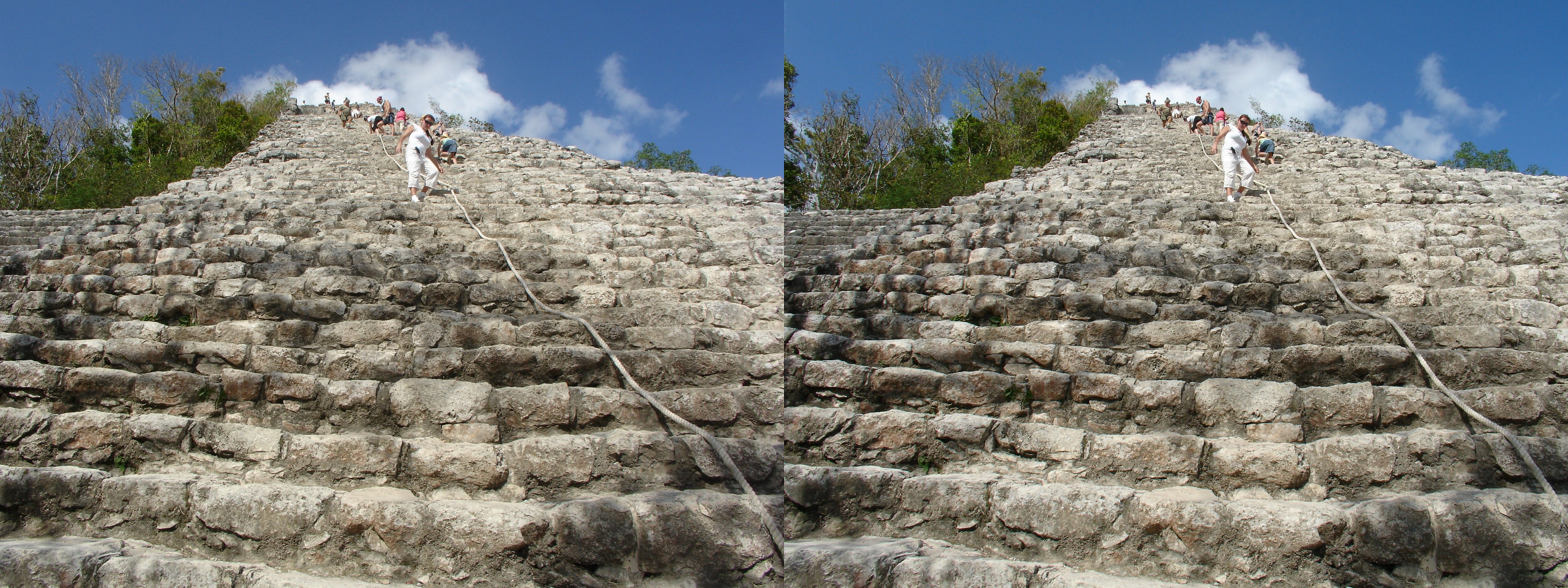 Les escaliers de la grande pyramide Nohoch Mul