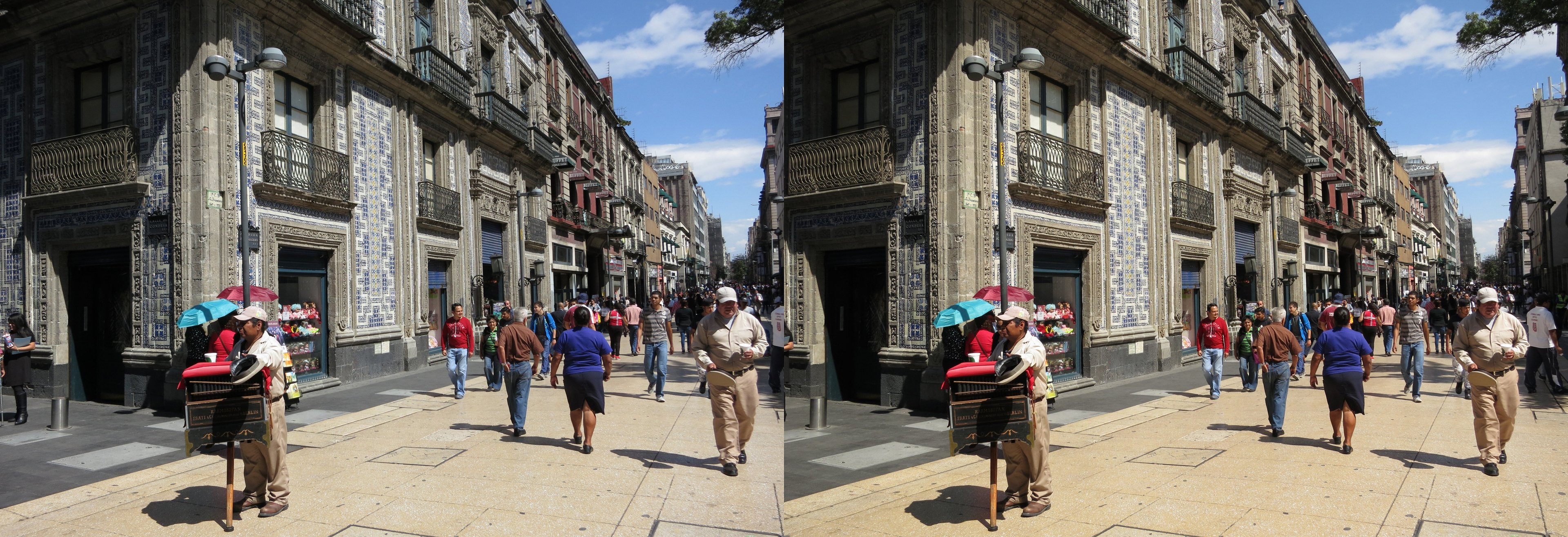 Calle Francisco Madero et la casa de los Azulejos