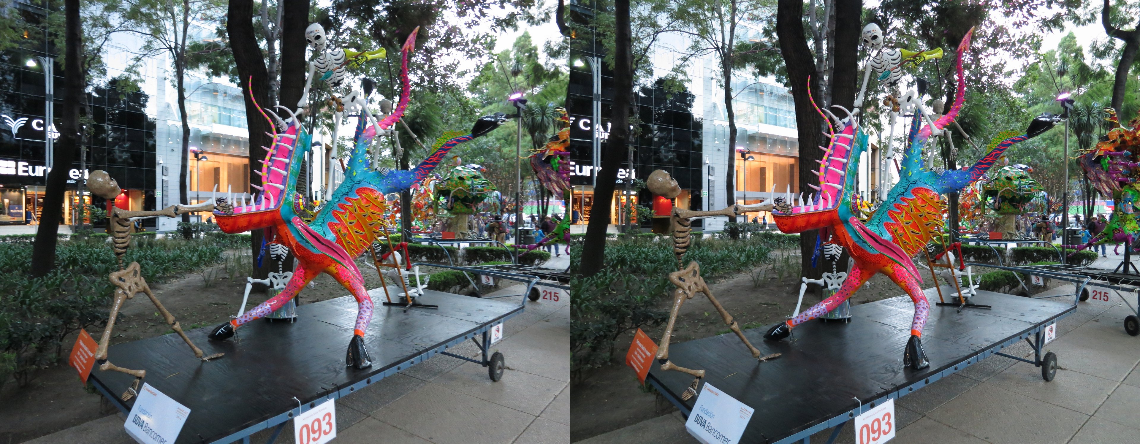 Chars de la fête des morts sur le Paseo de La Reforma