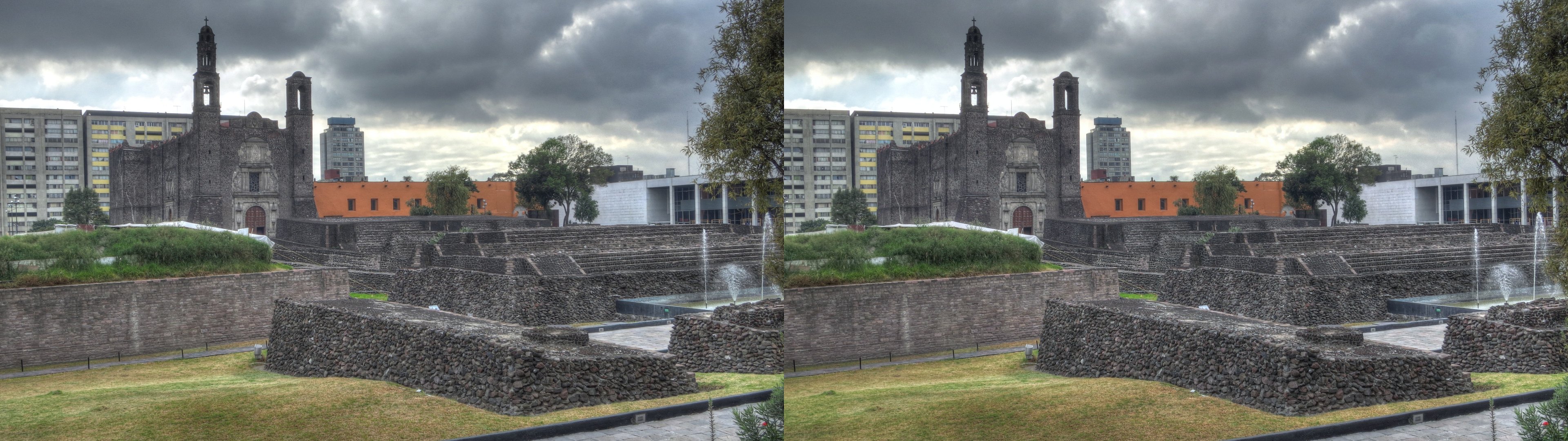 Site archéologique de Tlatelolco et le temple de Santiago