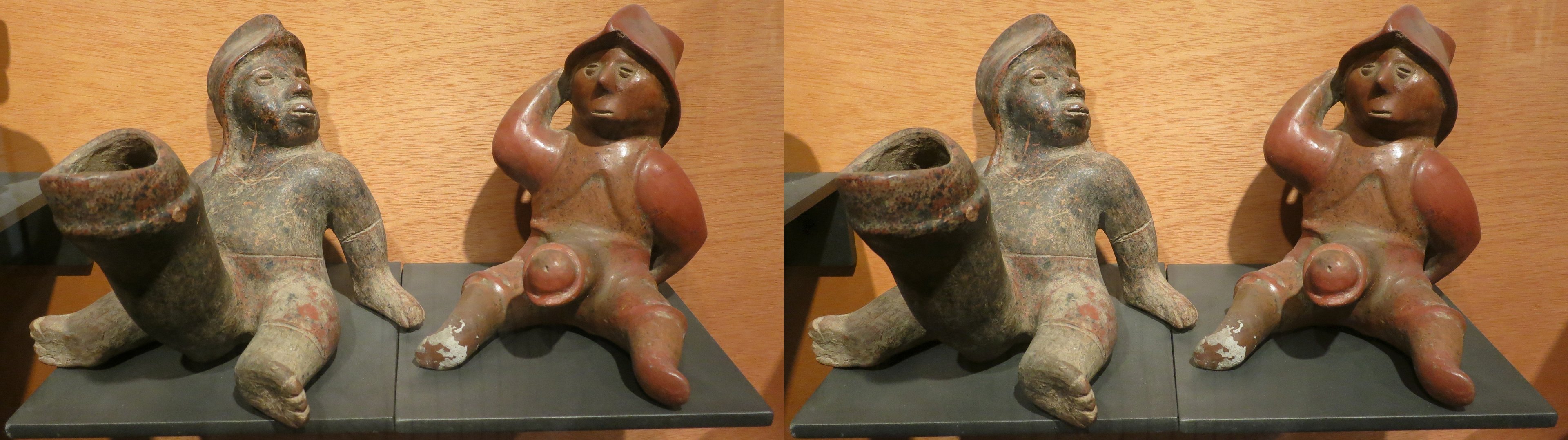 Poteries érotiques au musée du Centre Culturel Universitaire