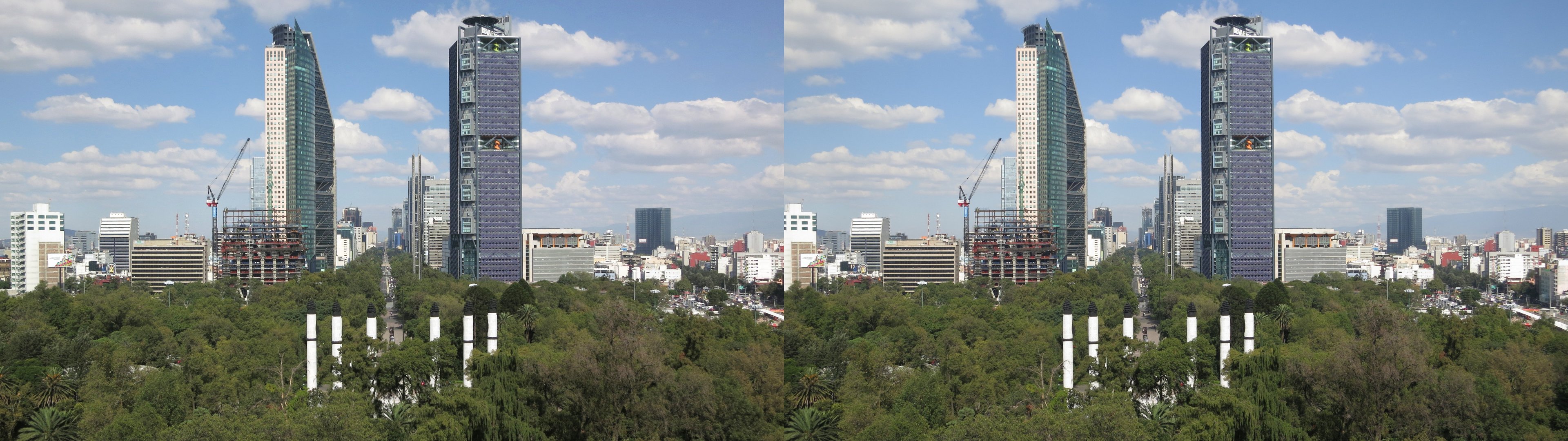 Vue depuis le Château de Chapultepec sur l'avenue Chapultepec