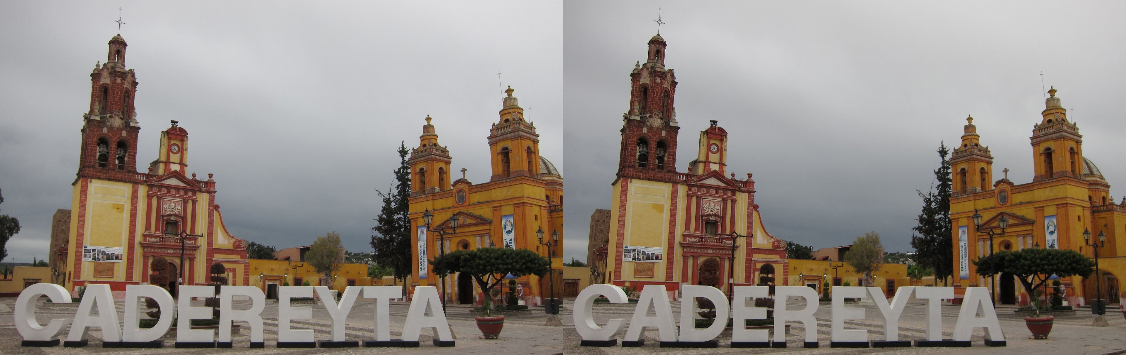 Les lettres monumentales de la ville et les églises San Pedro y San Pablo et de la Soledad