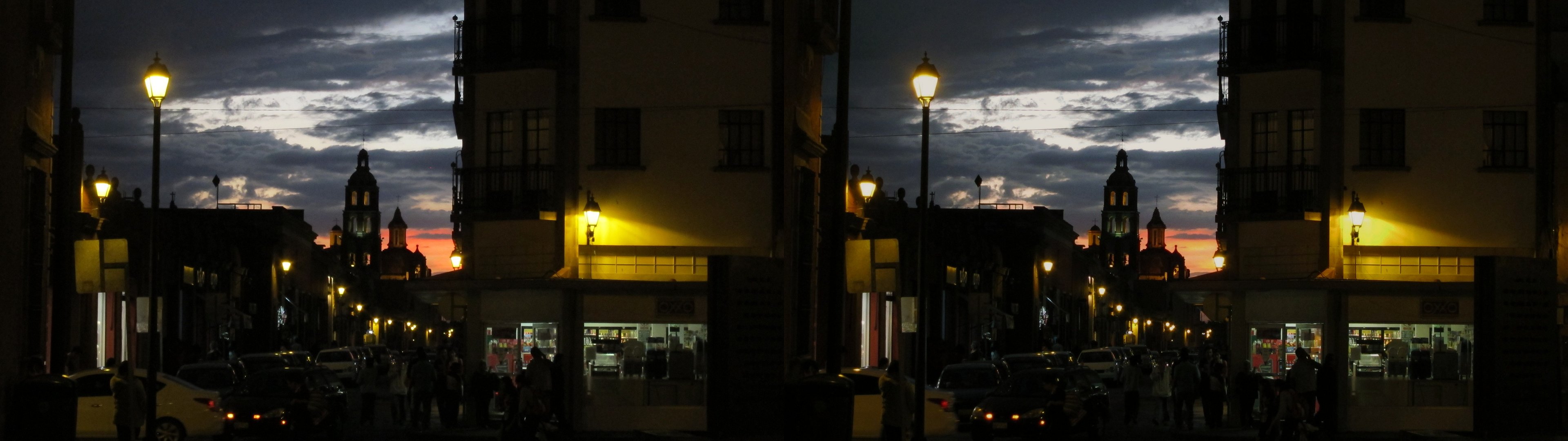 Plaza de la Constitución de nuit