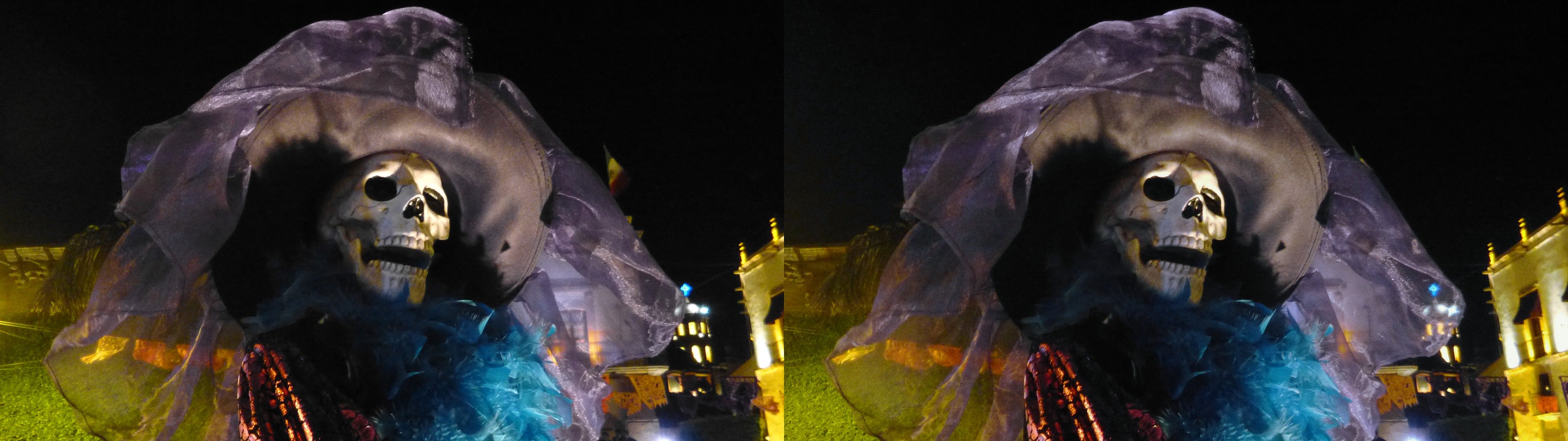 Grande Catrina bien habillée, Plaza de Armas