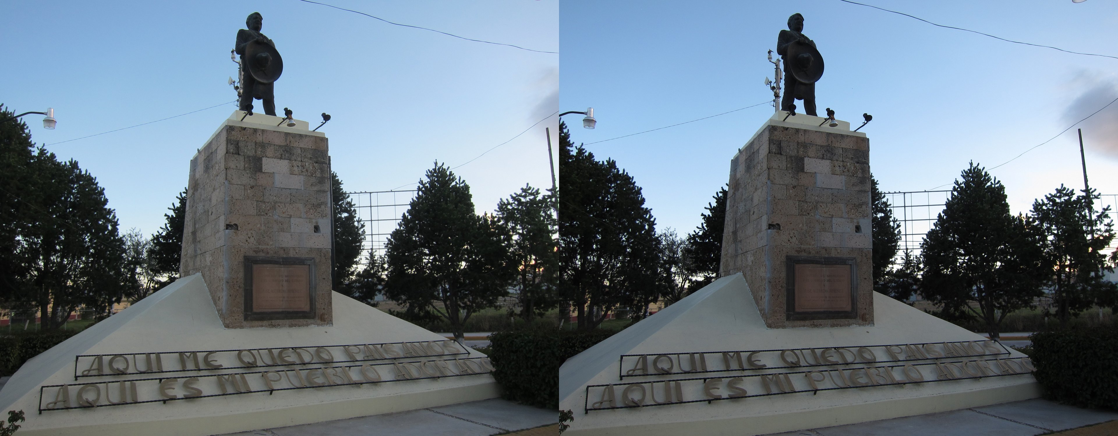 Entrée de la ville, monument au célèbre chanteur José Alfredo Jiménez