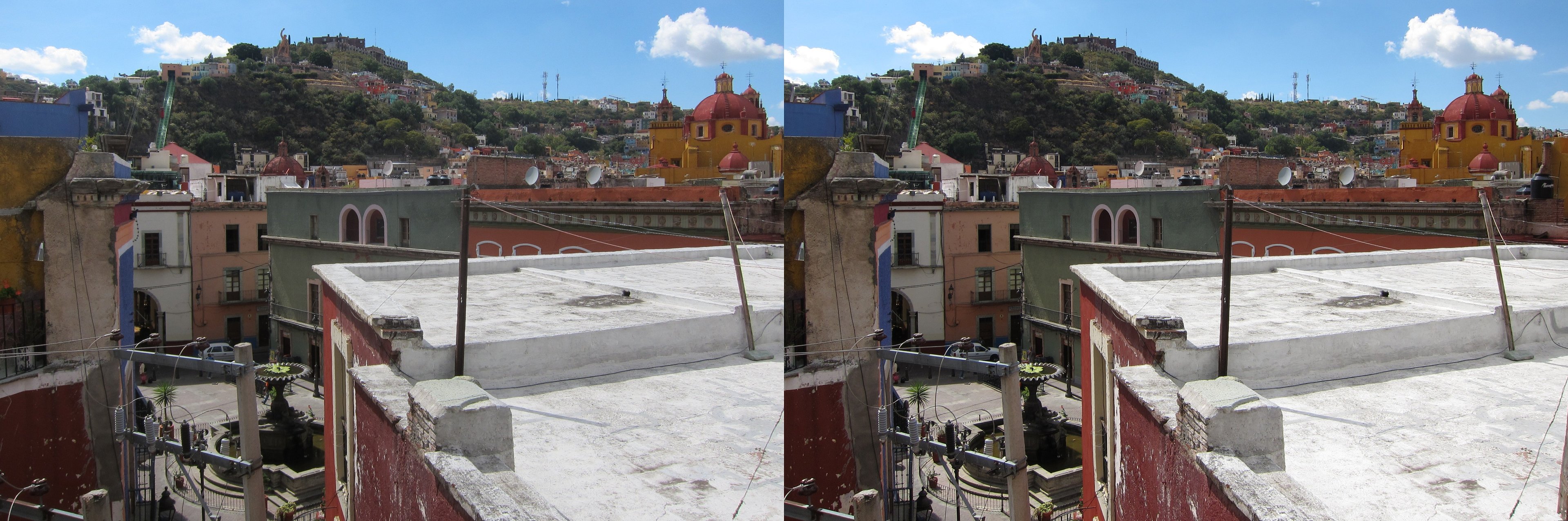 Vue sur les toits depuis l'hôtel Plaza Baratillo