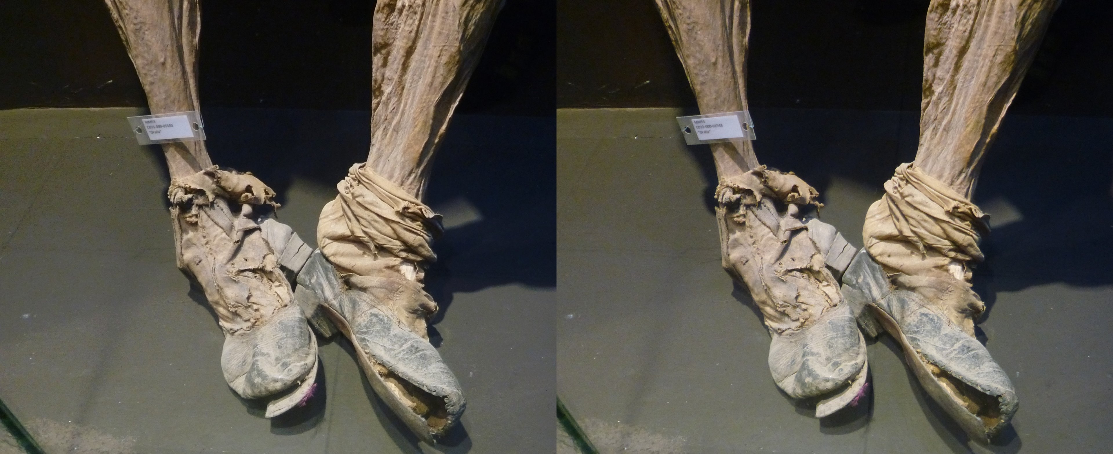 Museo de las Momias de Guanajuato, chaussures