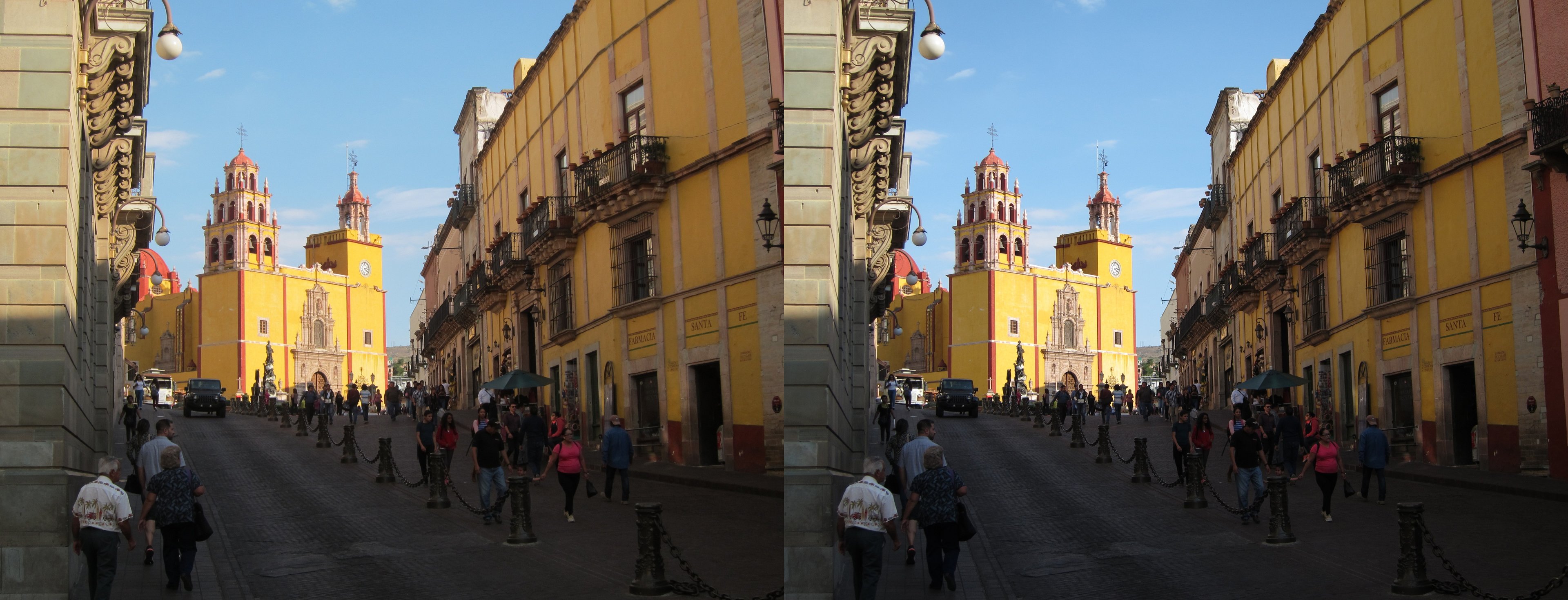 Avenue Benito Juárez et la basilique Nuestra Señora de Guanajuato