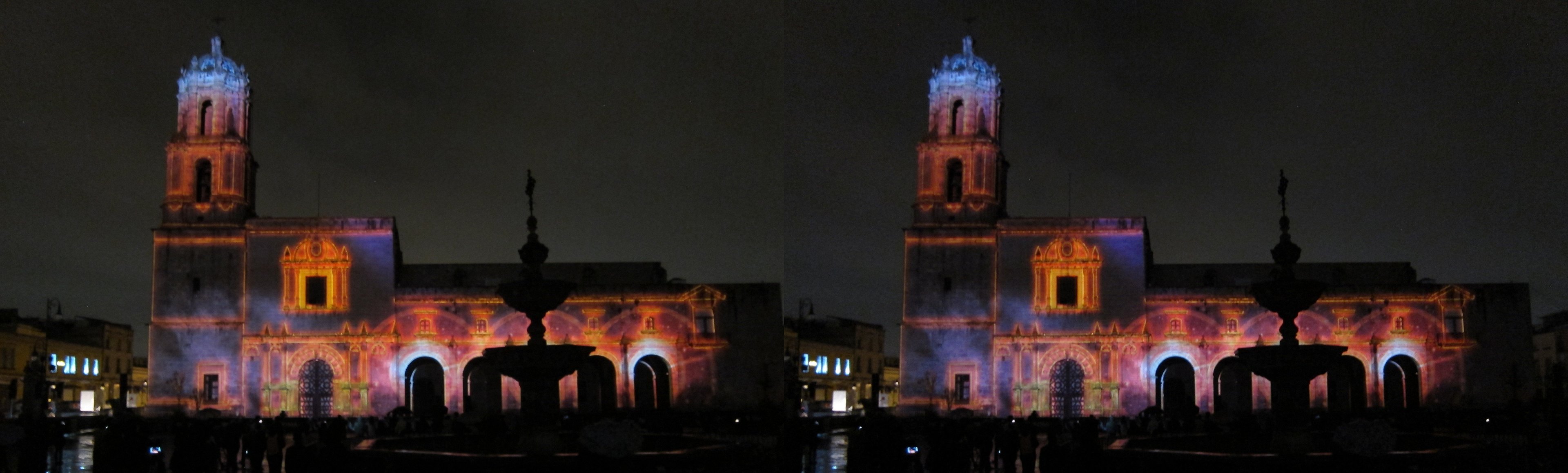 Spectacle de video mapping plaza Valladolid sur le Templo de San Francisco