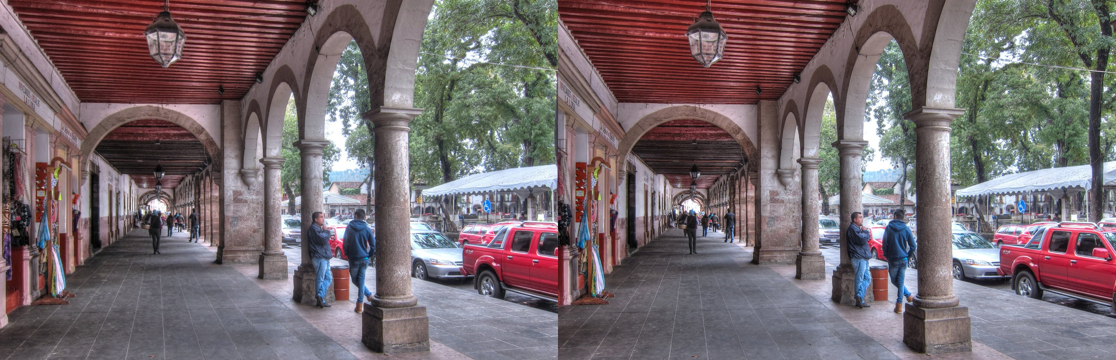 Les arcades de la plaza Vasco de Quiroga