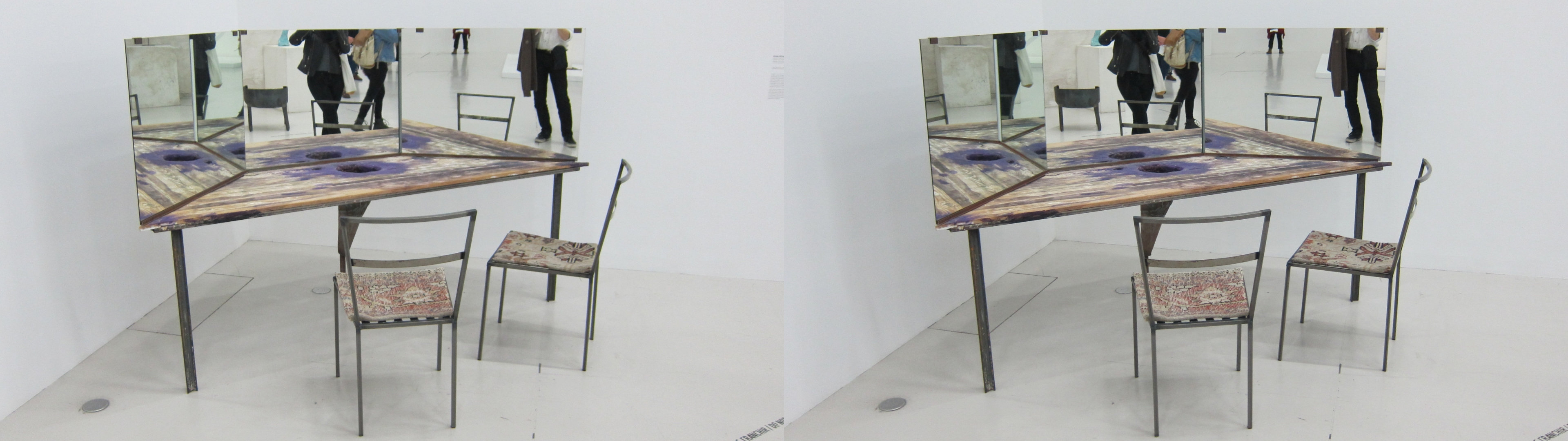 Oeuvres de Franz West