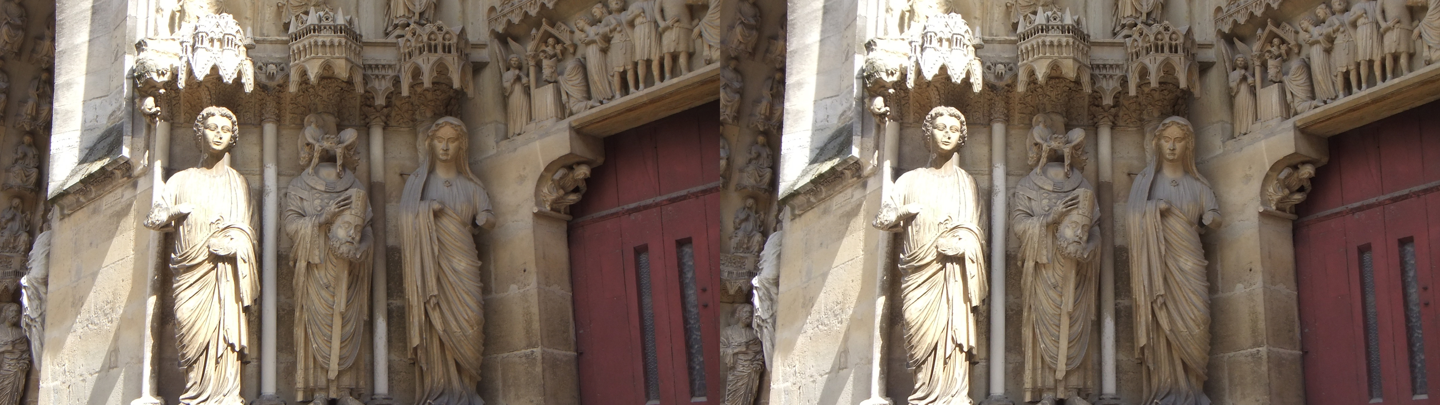 Cathedrale ND, portail du transept nord