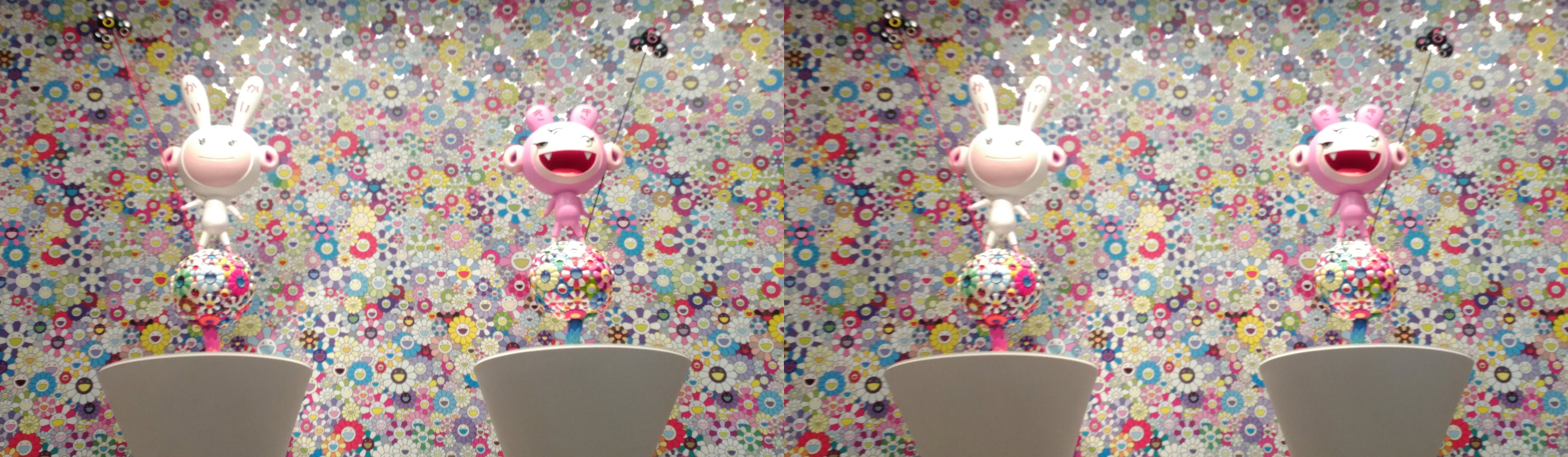 Figures mangas dans une exposition temporaire