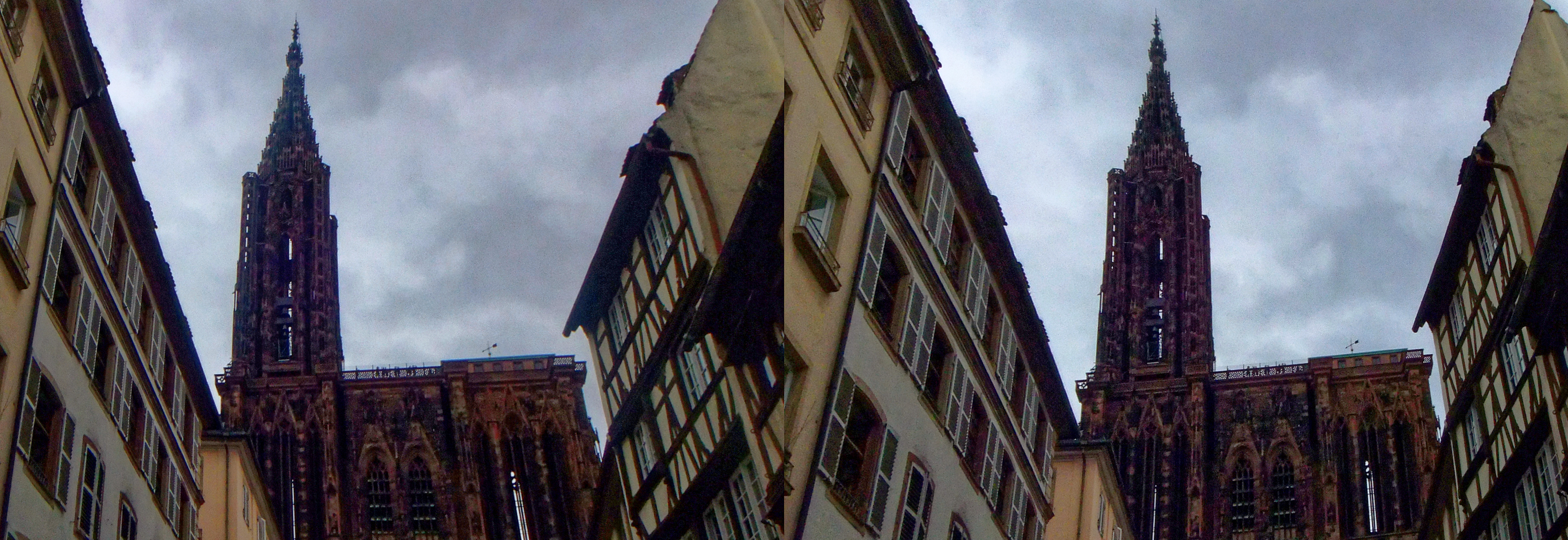 La cathédrale N-D, son clocher unique