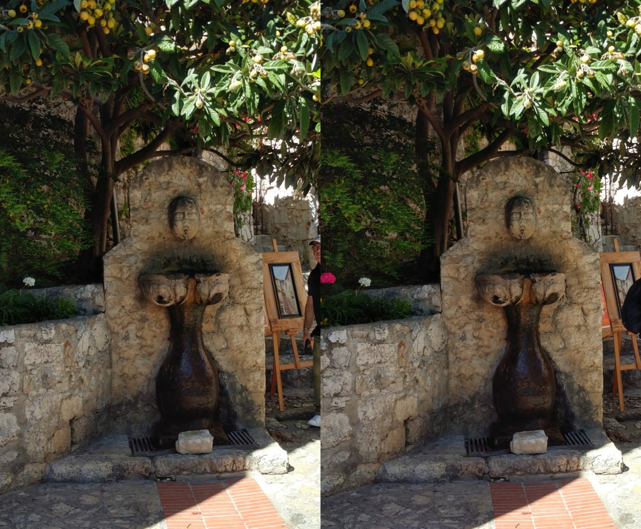 La fontaine dans le vieux village