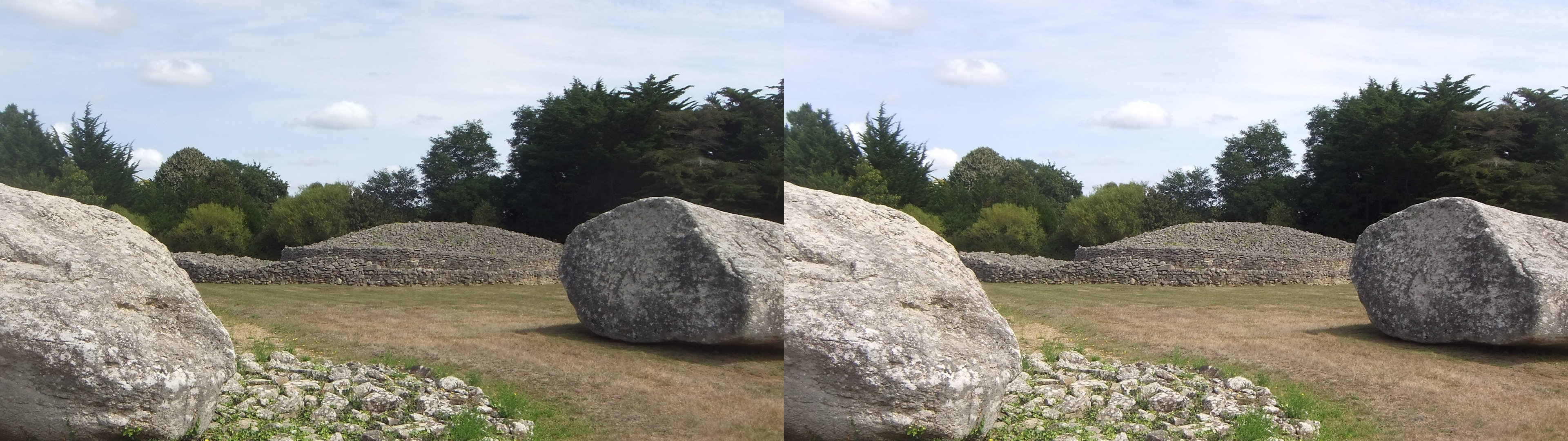 Menhir brisé et dolmen