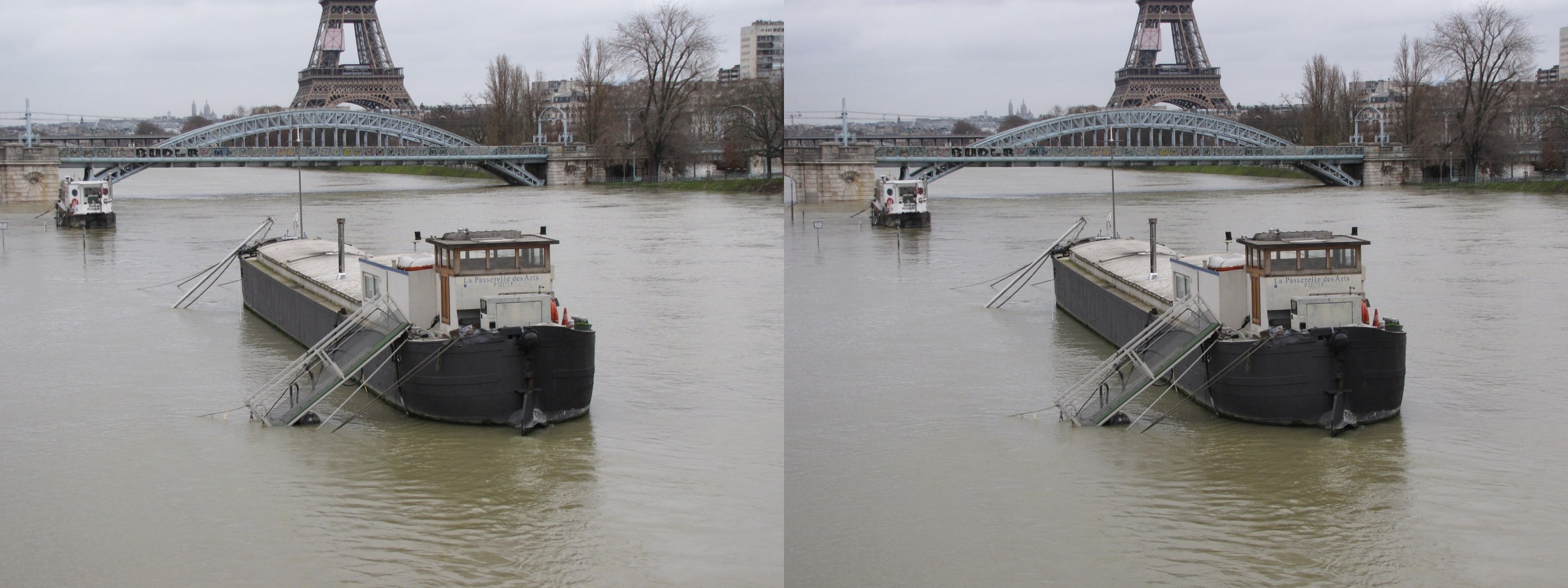 Péniche isolée
