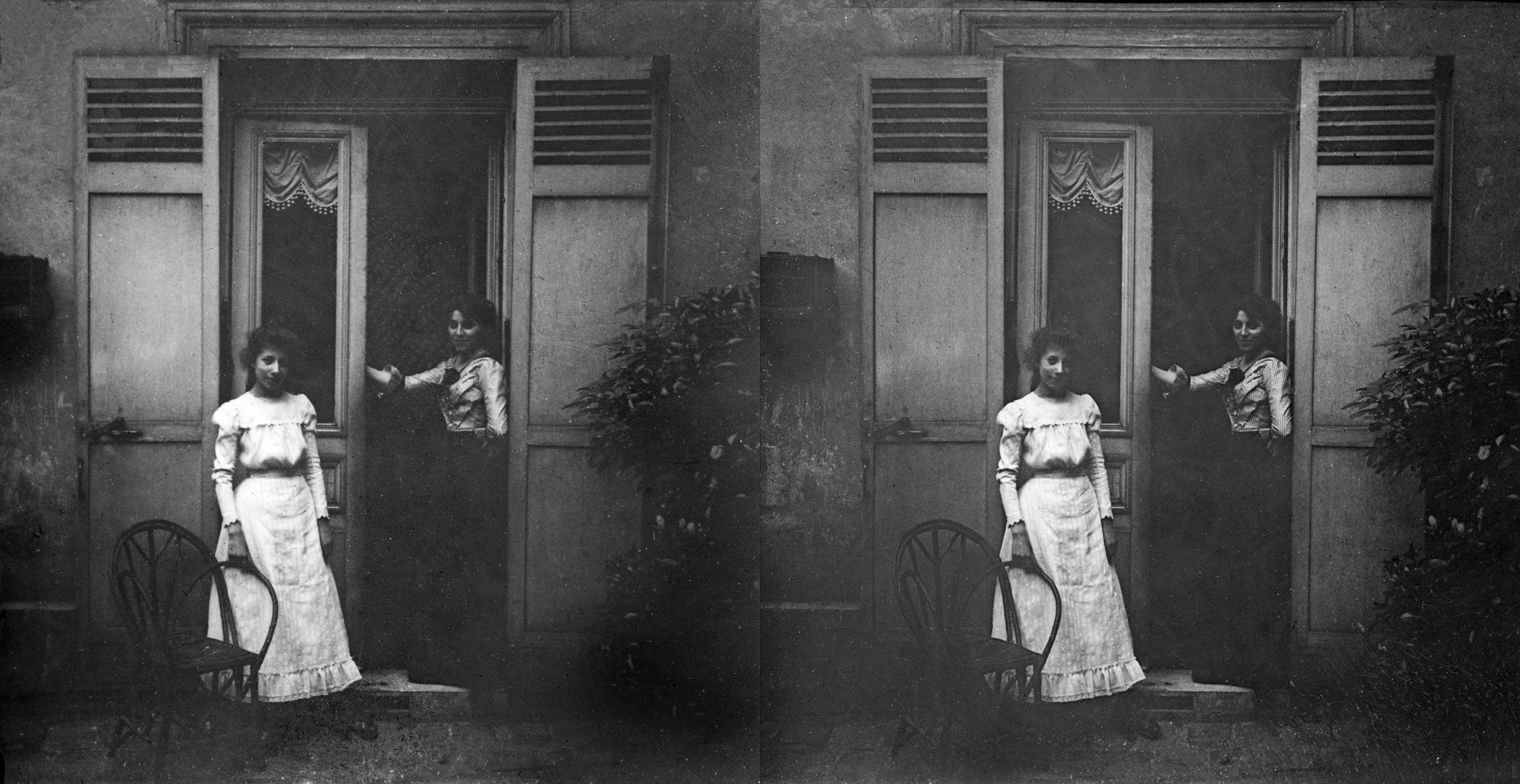 Isabelle et Madeleine (sœurs de Maurice)