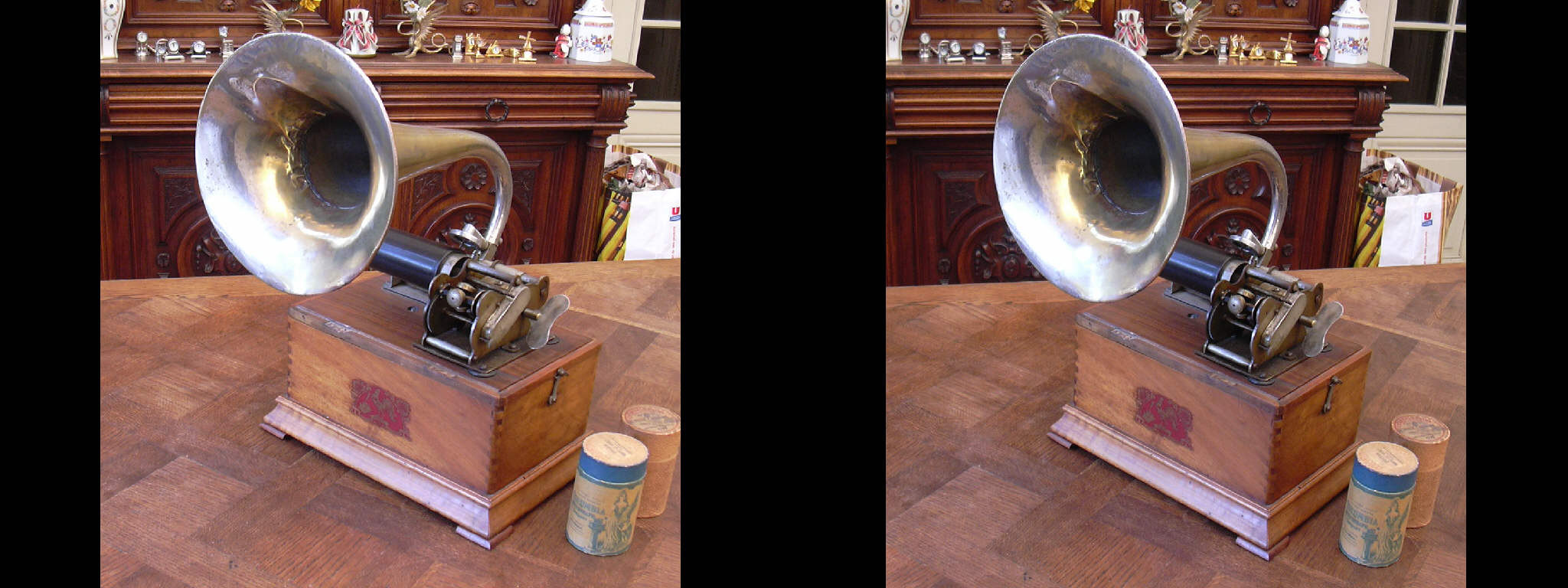 Graphophone simplifié et prix abordable pour le grand public.