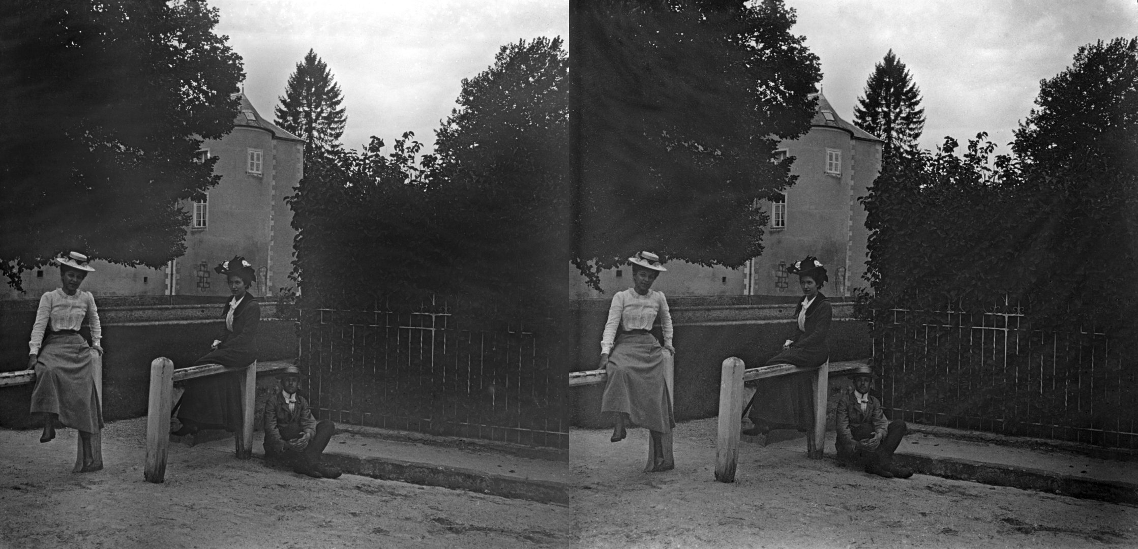 Isabelle, Lily et Victor au Château