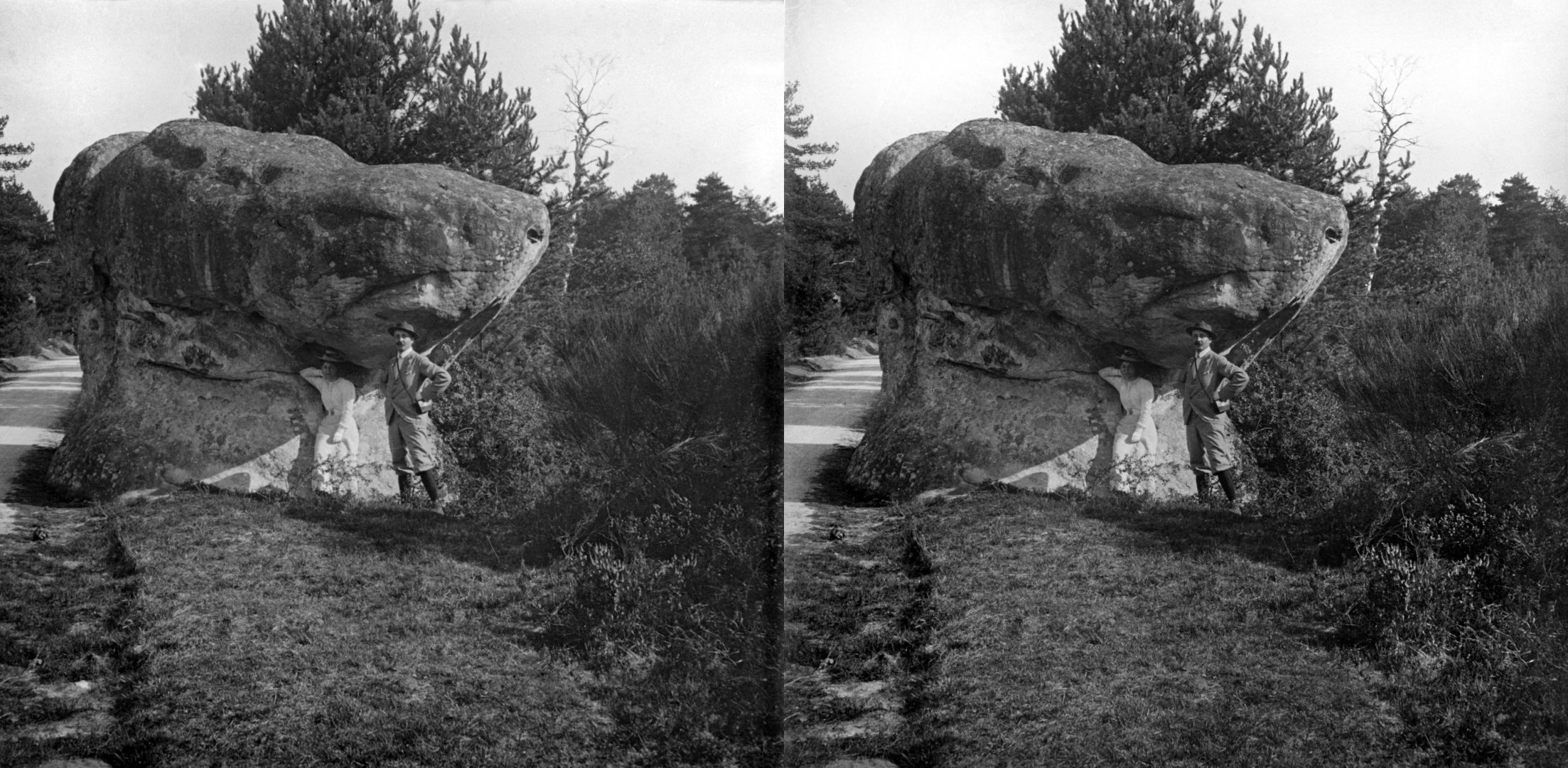 Rochers route de Sully - Isabelle et moi