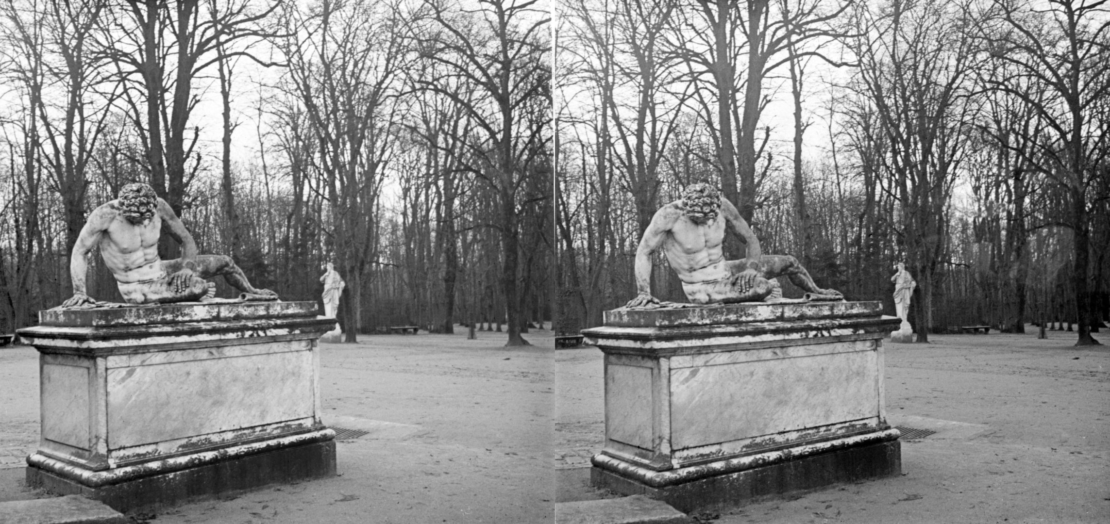 Statue