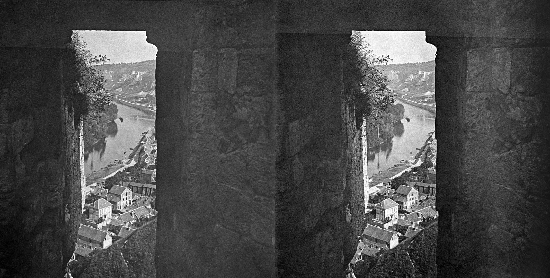 -vue sur Petit Andelys par une embrasure