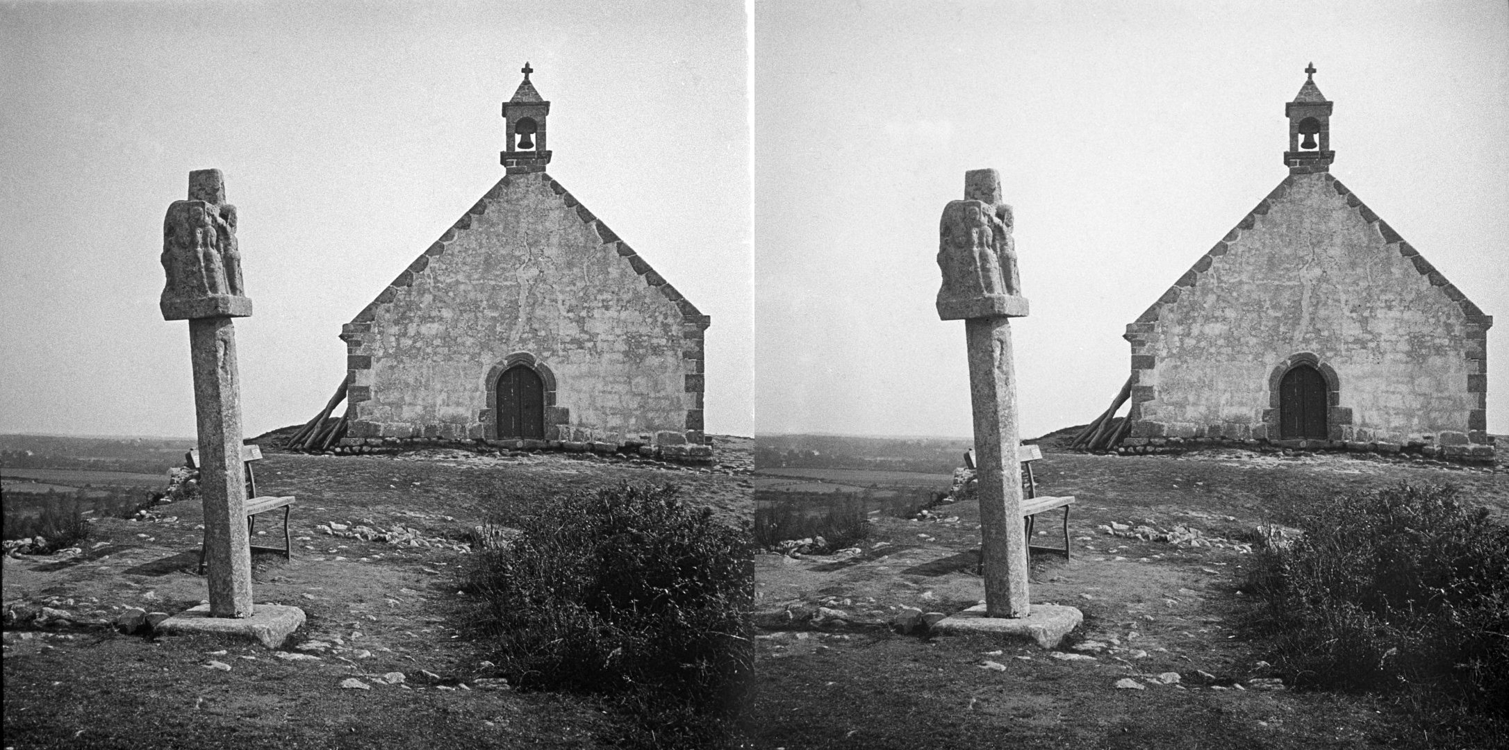 le Mont St Michel et la chapelle tumulus