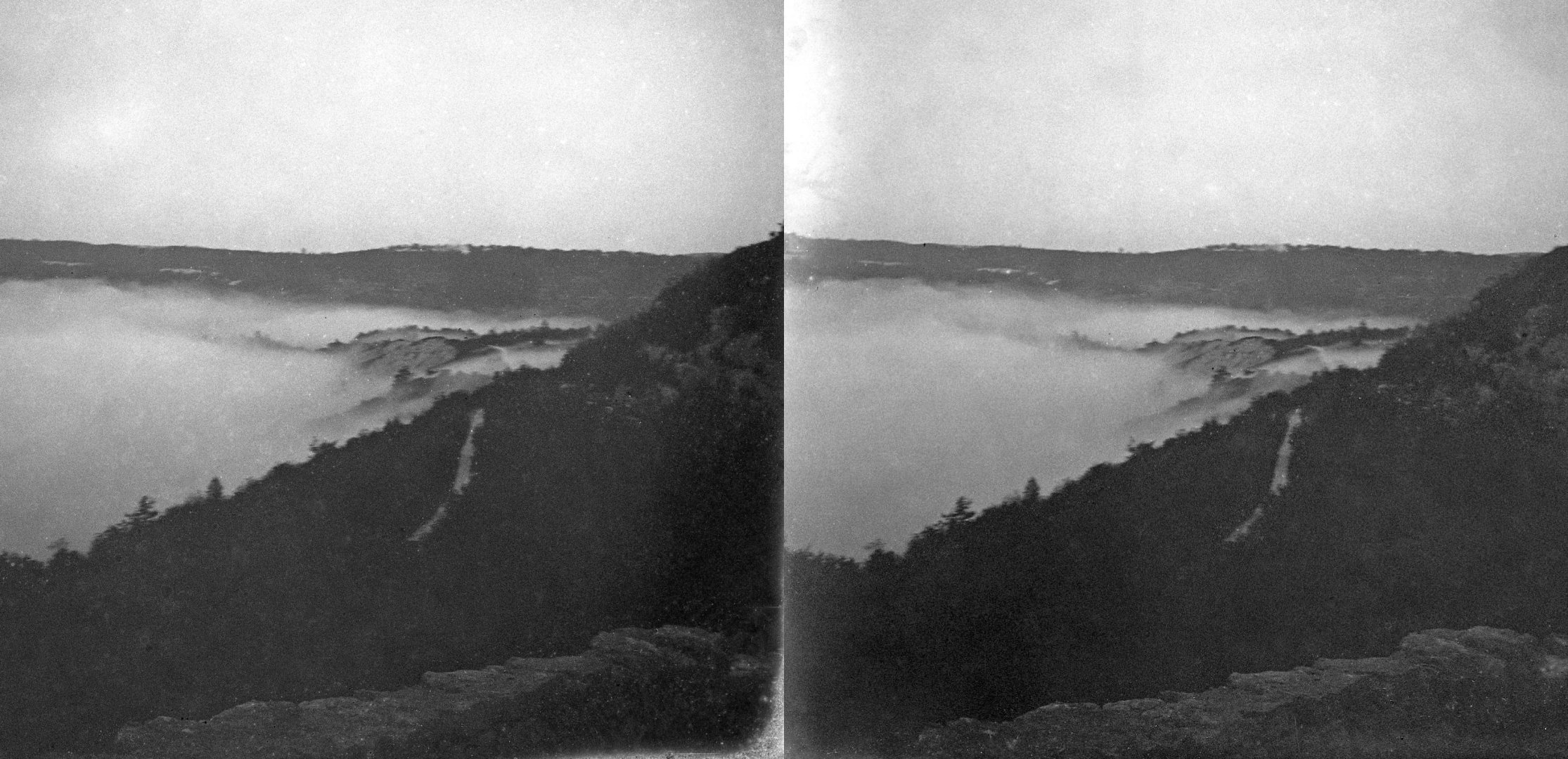 Brouillard sur l'Ain au pont de la Pile