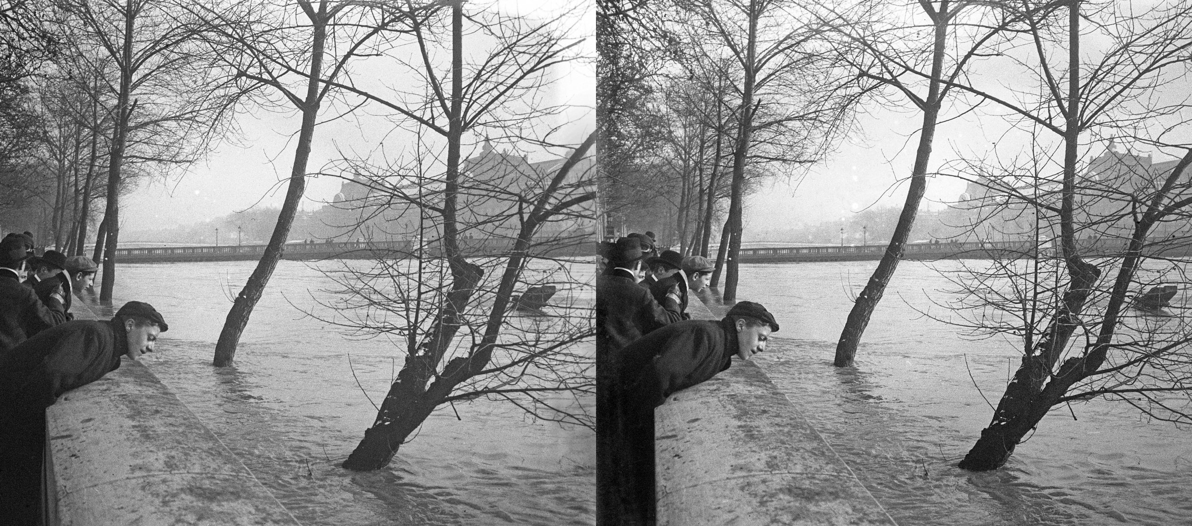 Inondations, Pont Solférino (R.D.)